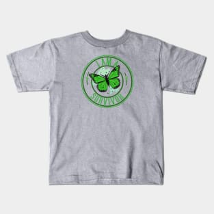 I am a Survivor - Green Kids T-Shirt